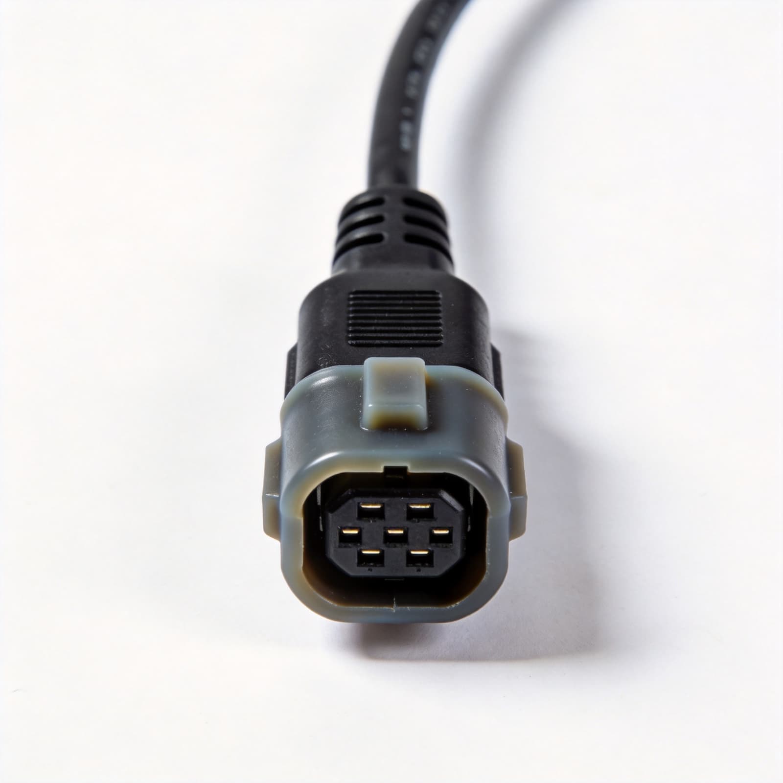 电子连接器硅胶包覆